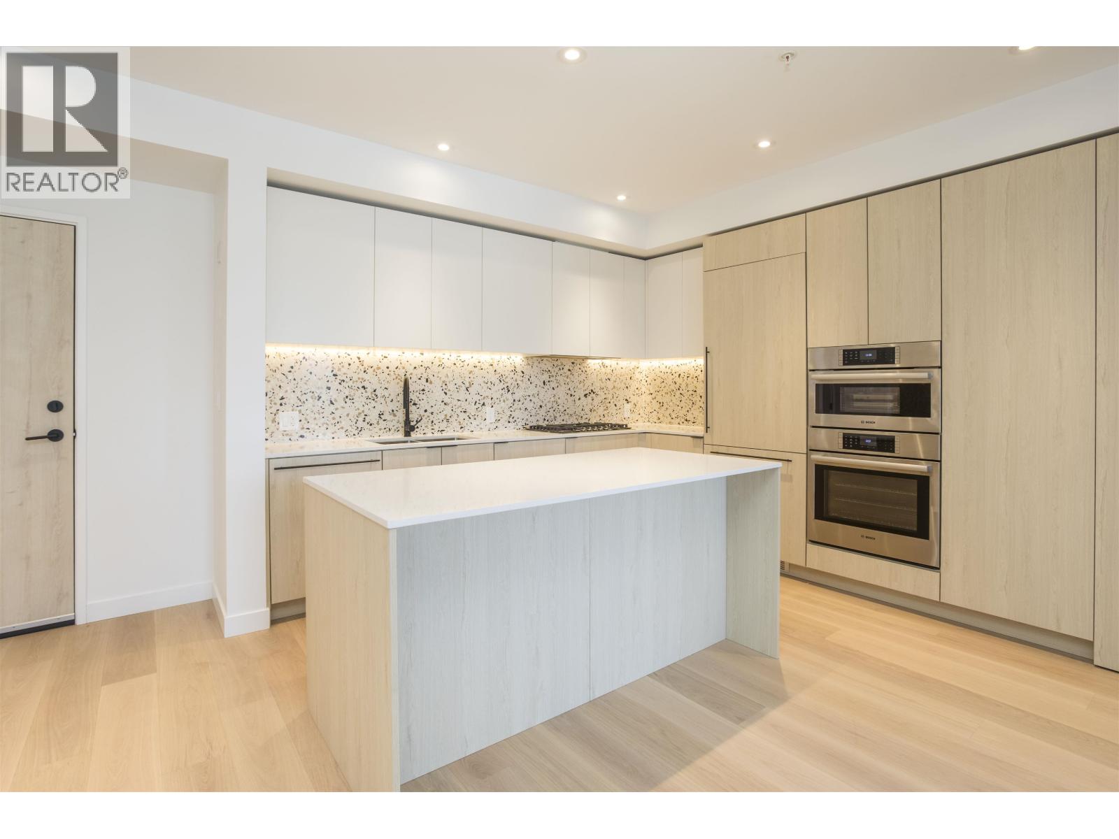 2 Bed, 2 Bath House for Sale in Vancouver – PH517 2471 ST. GEORGE STREET, Vancouver – MLS# R3146390 - Image 5