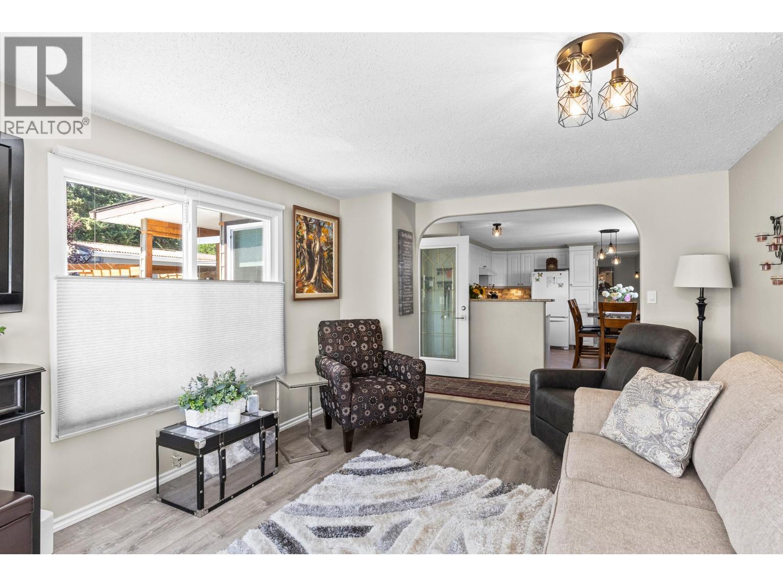 #5 5432 Chidley Road - 22