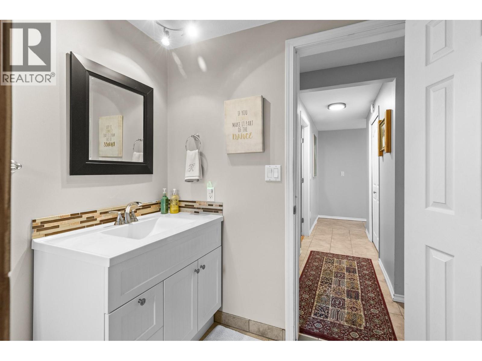 #5 5432 Chidley Road - 38