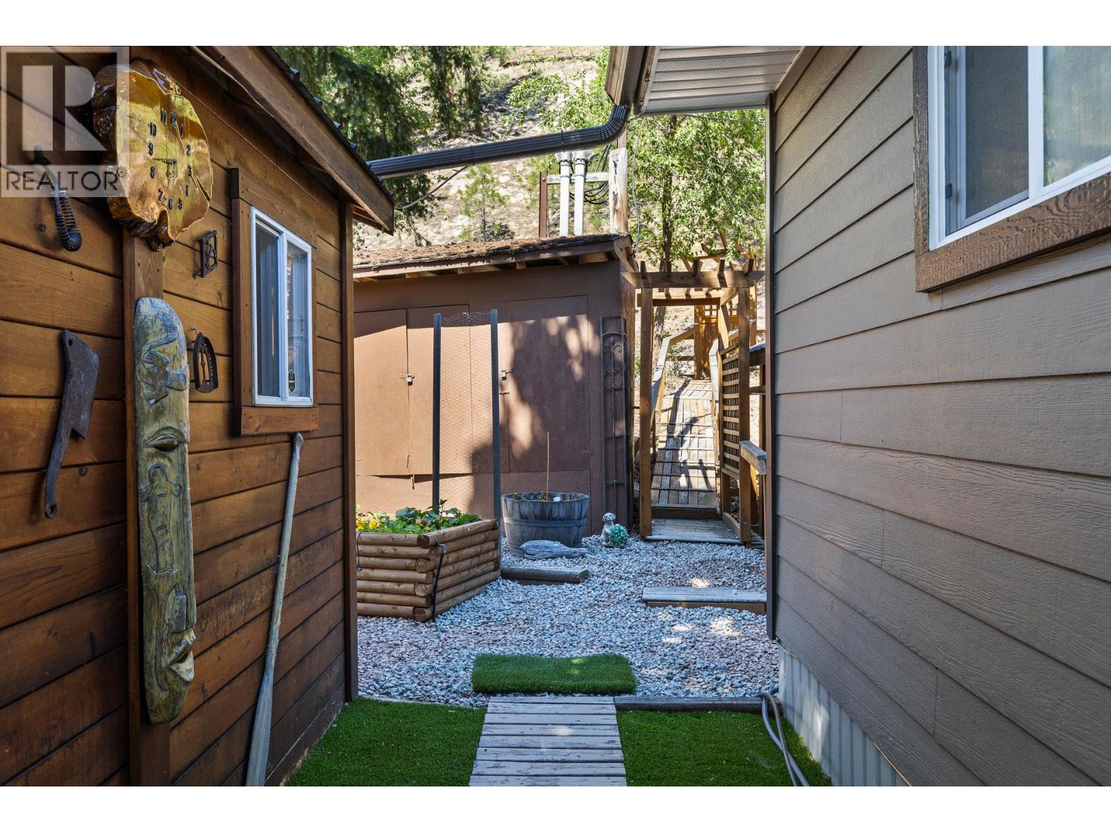 #5 5432 Chidley Road - 12