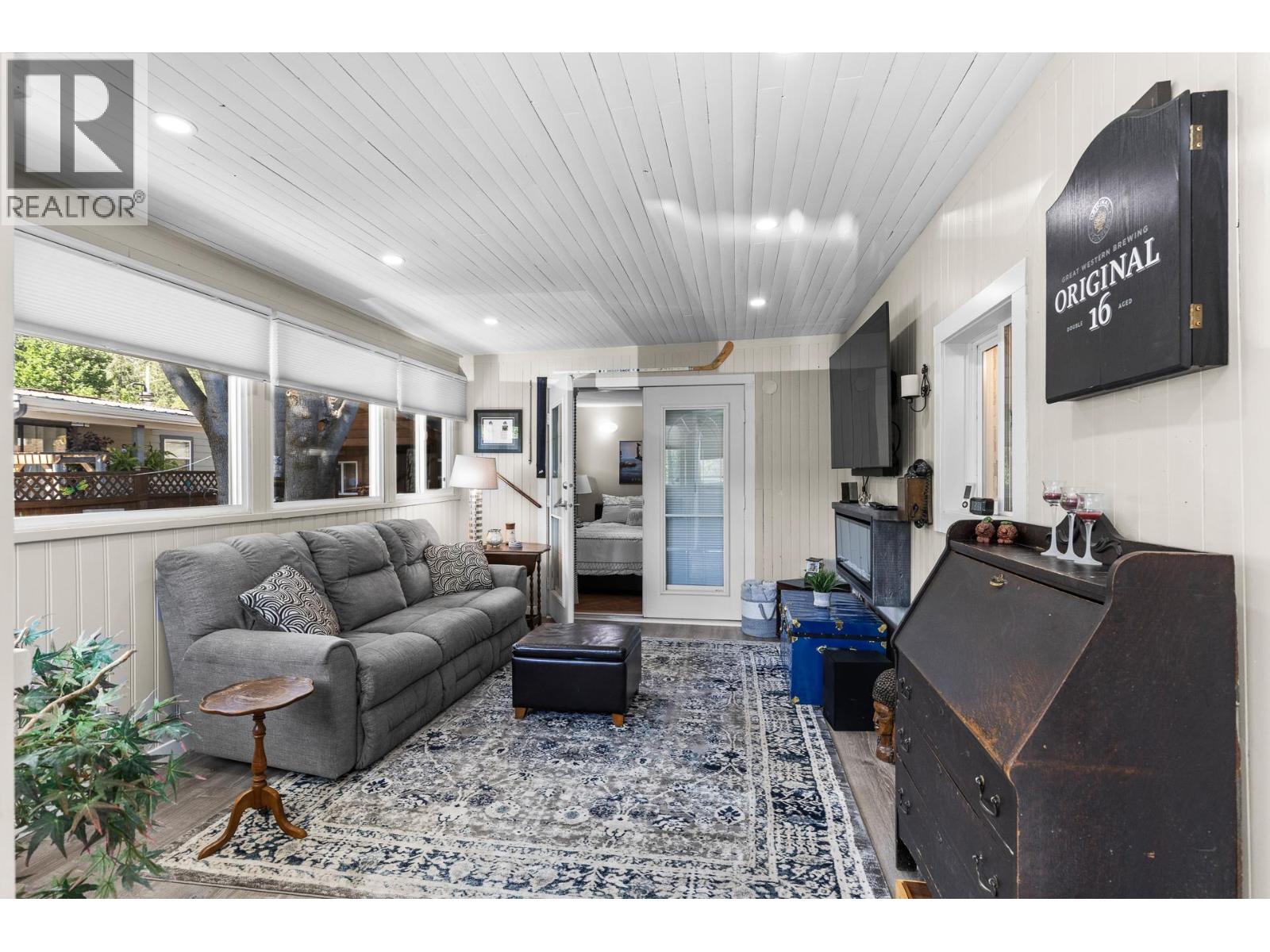 #5 5432 Chidley Road - 17