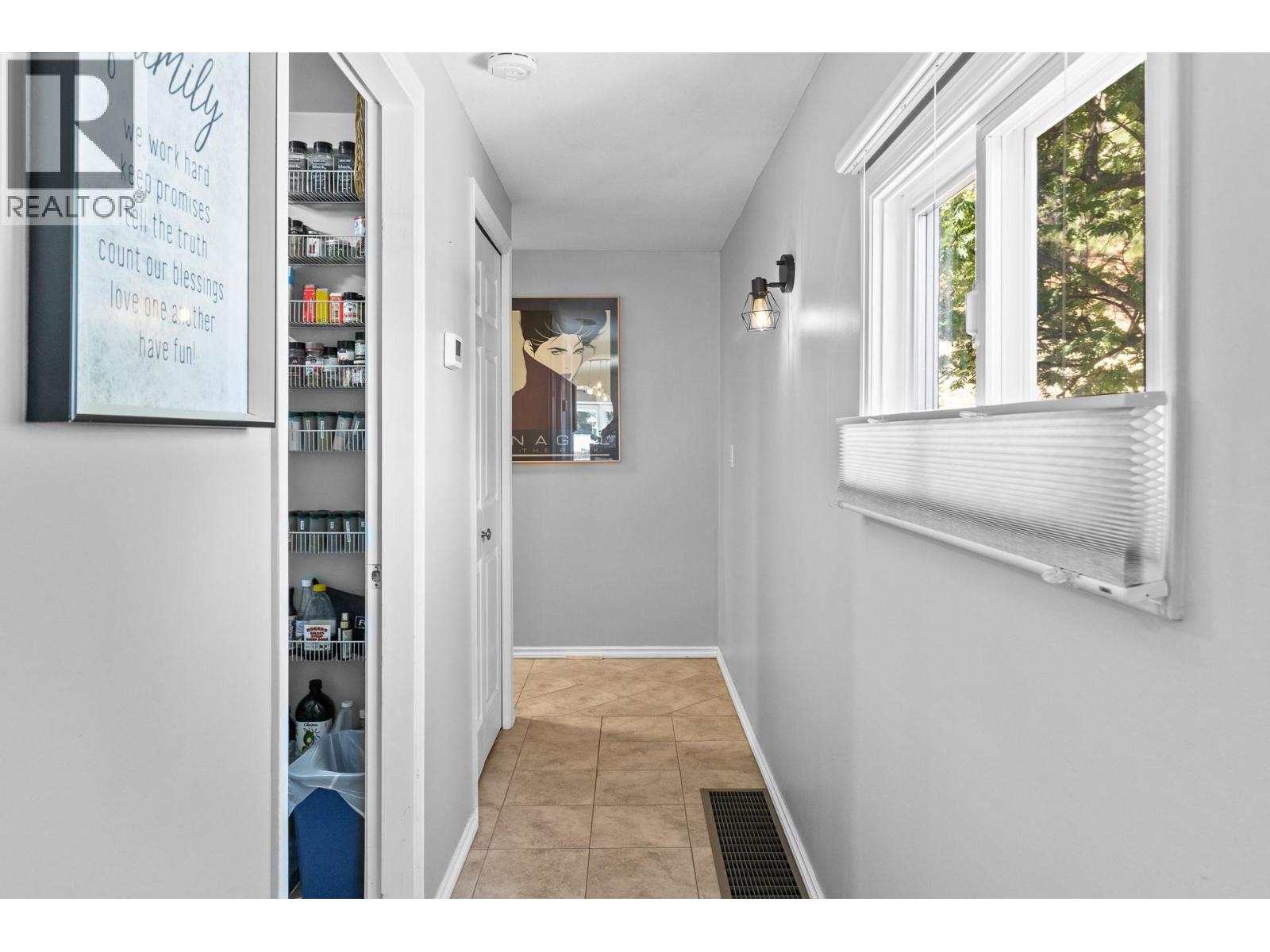 #5 5432 Chidley Road - 32