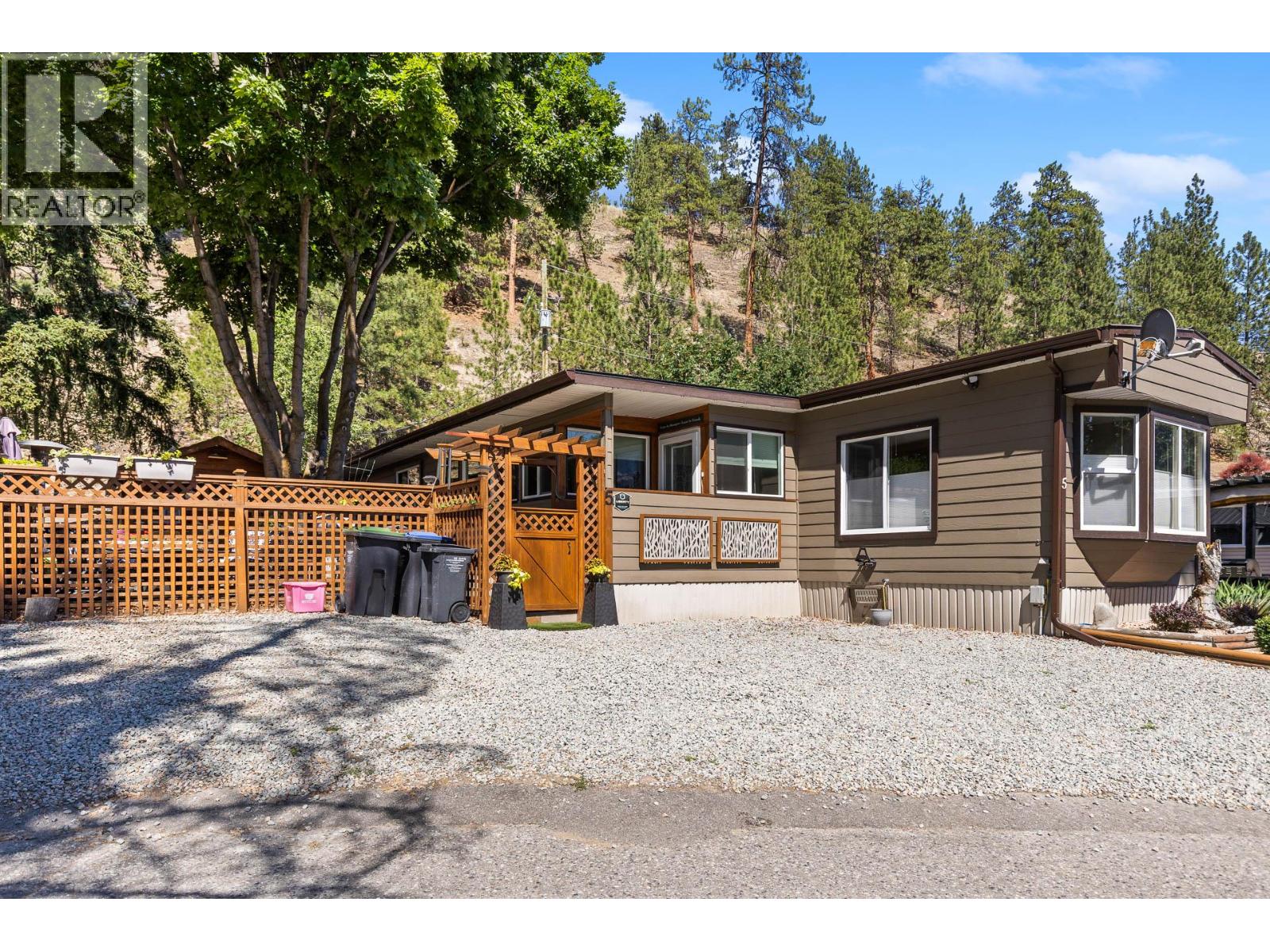 #5 5432 Chidley Road - 51