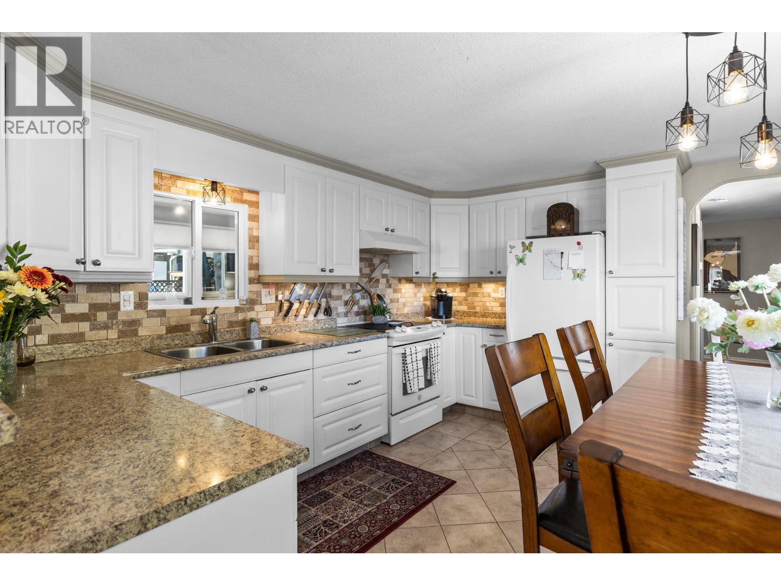 #5 5432 Chidley Road - 26