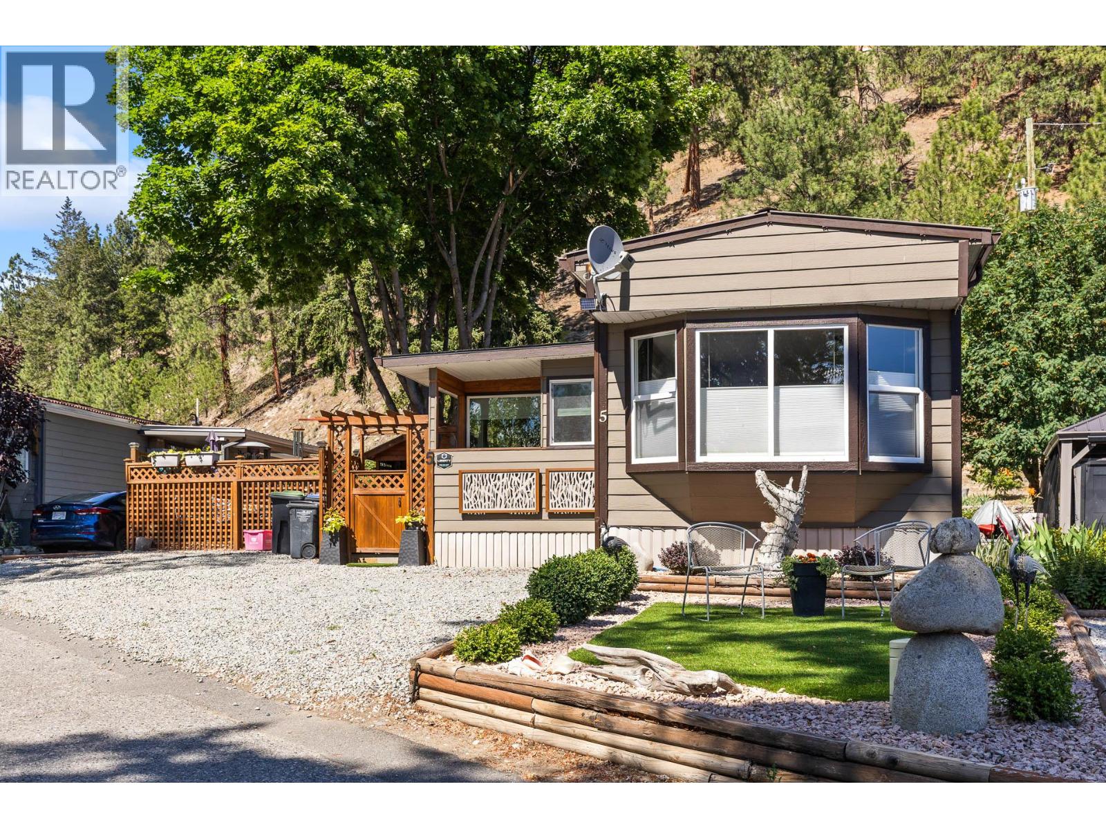 #5 5432 Chidley Road - 52