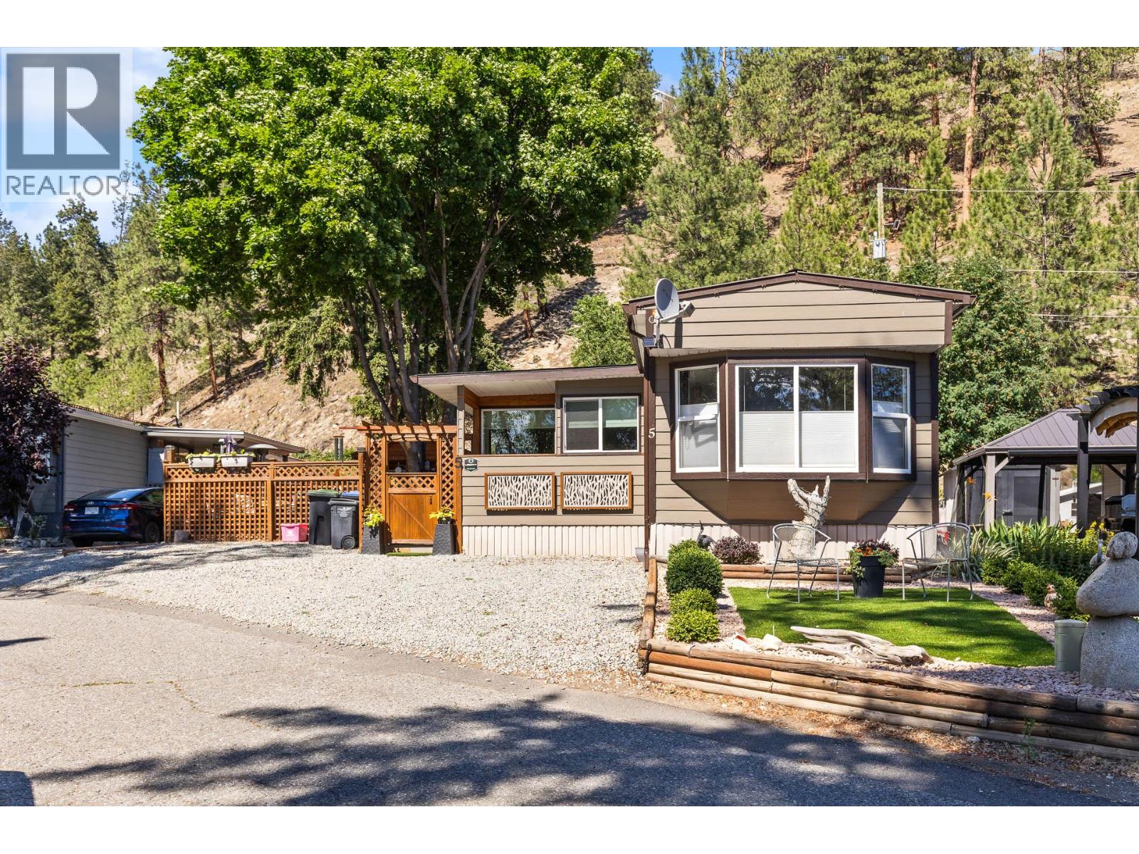 #5 5432 Chidley Road - 57