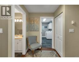 15 769 Merecroft Rd, Campbell River, BC V9W8H6 Photo 12