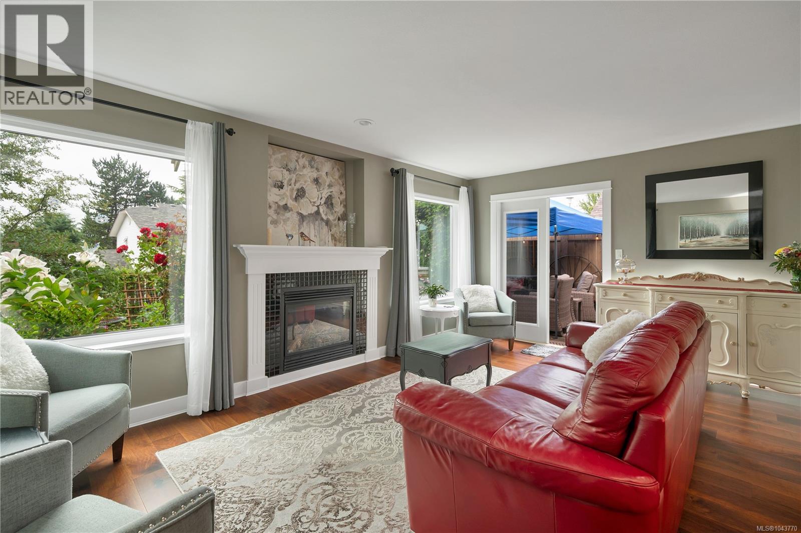 #15 769 Merecroft Rd - 6