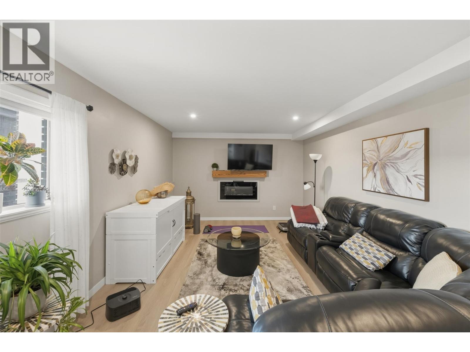 8188 Milne Road - 57