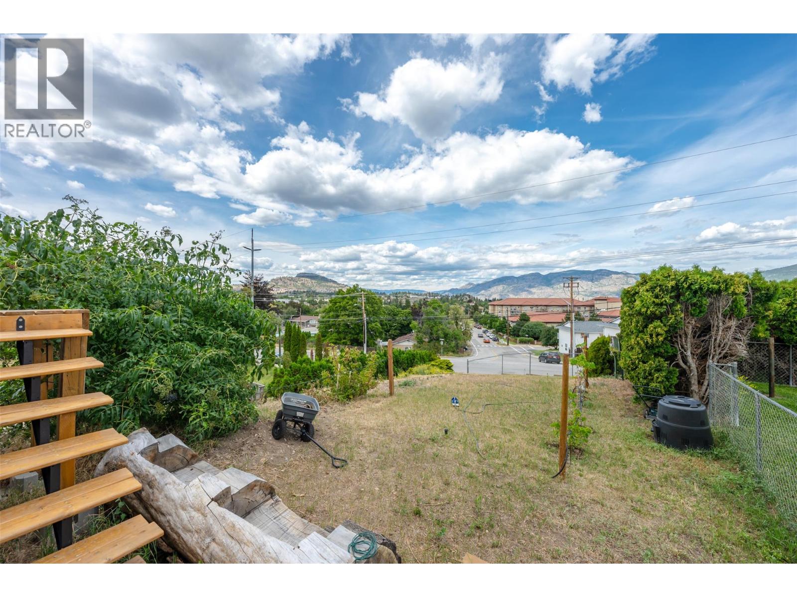 8188 Milne Road - 77