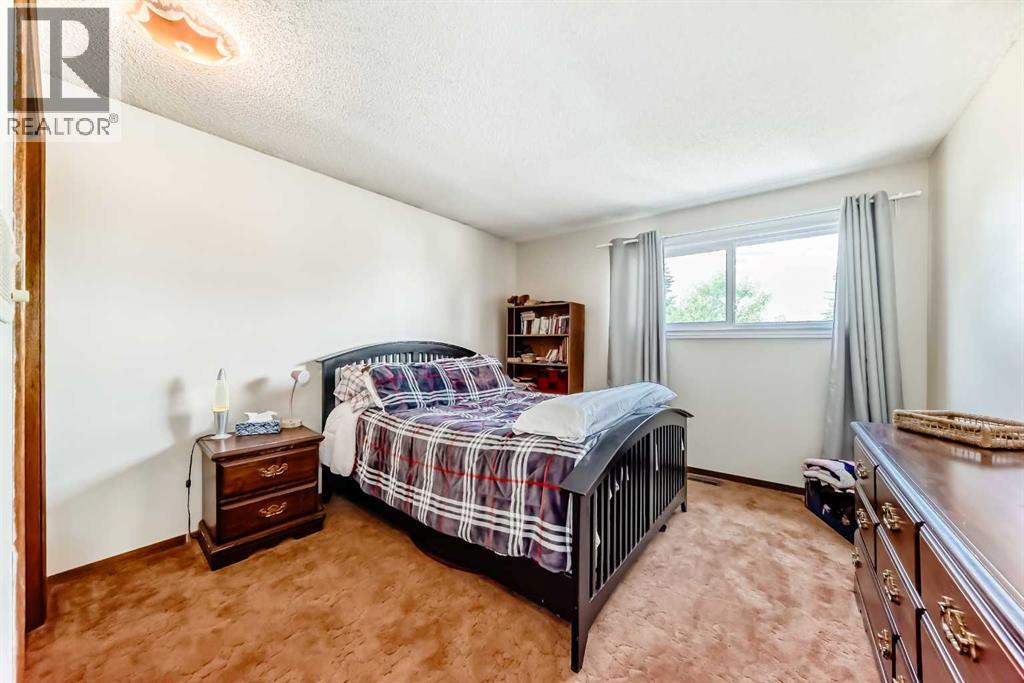 88 Castlefall Way NE - 33