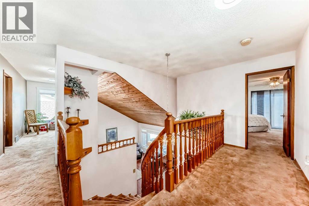 88 Castlefall Way NE - 22