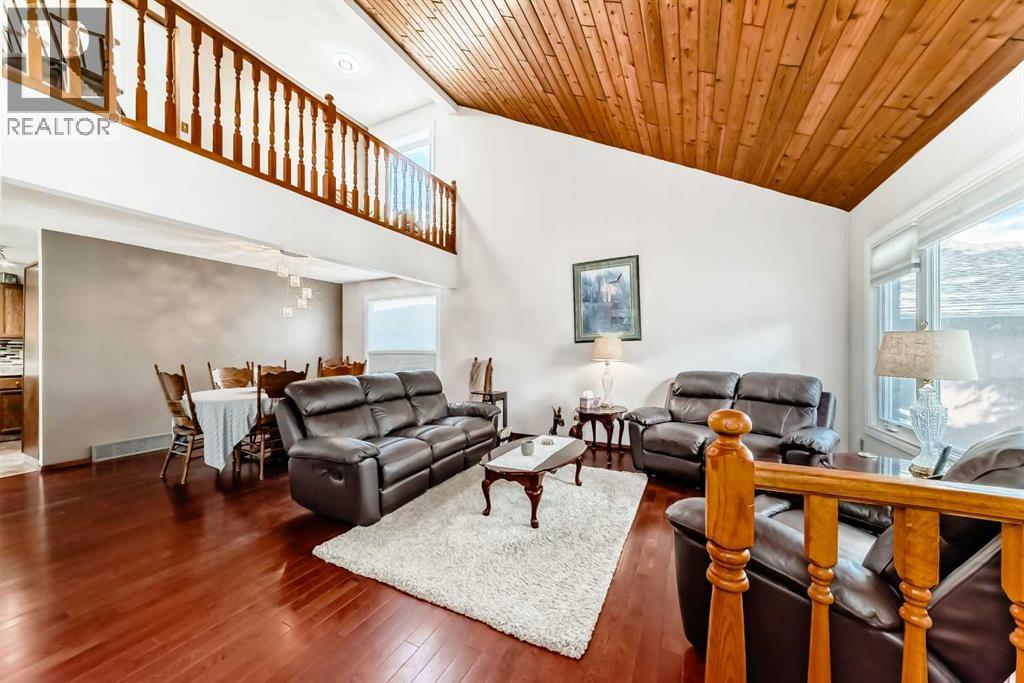 88 Castlefall Way NE - 8