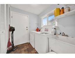 1953 158a Street, Surrey, BC V4A8G9 Photo 28