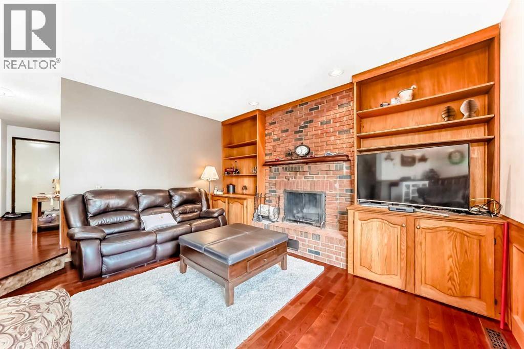 88 Castlefall Way NE - 15
