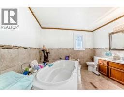 88 Castlefall Way NE - photo 30