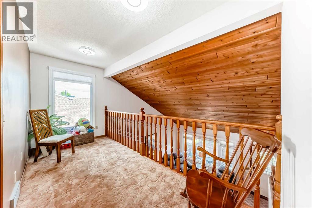 88 Castlefall Way NE - 25