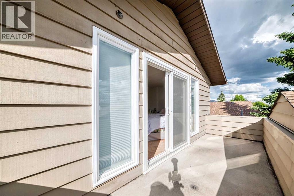 88 Castlefall Way NE - 28