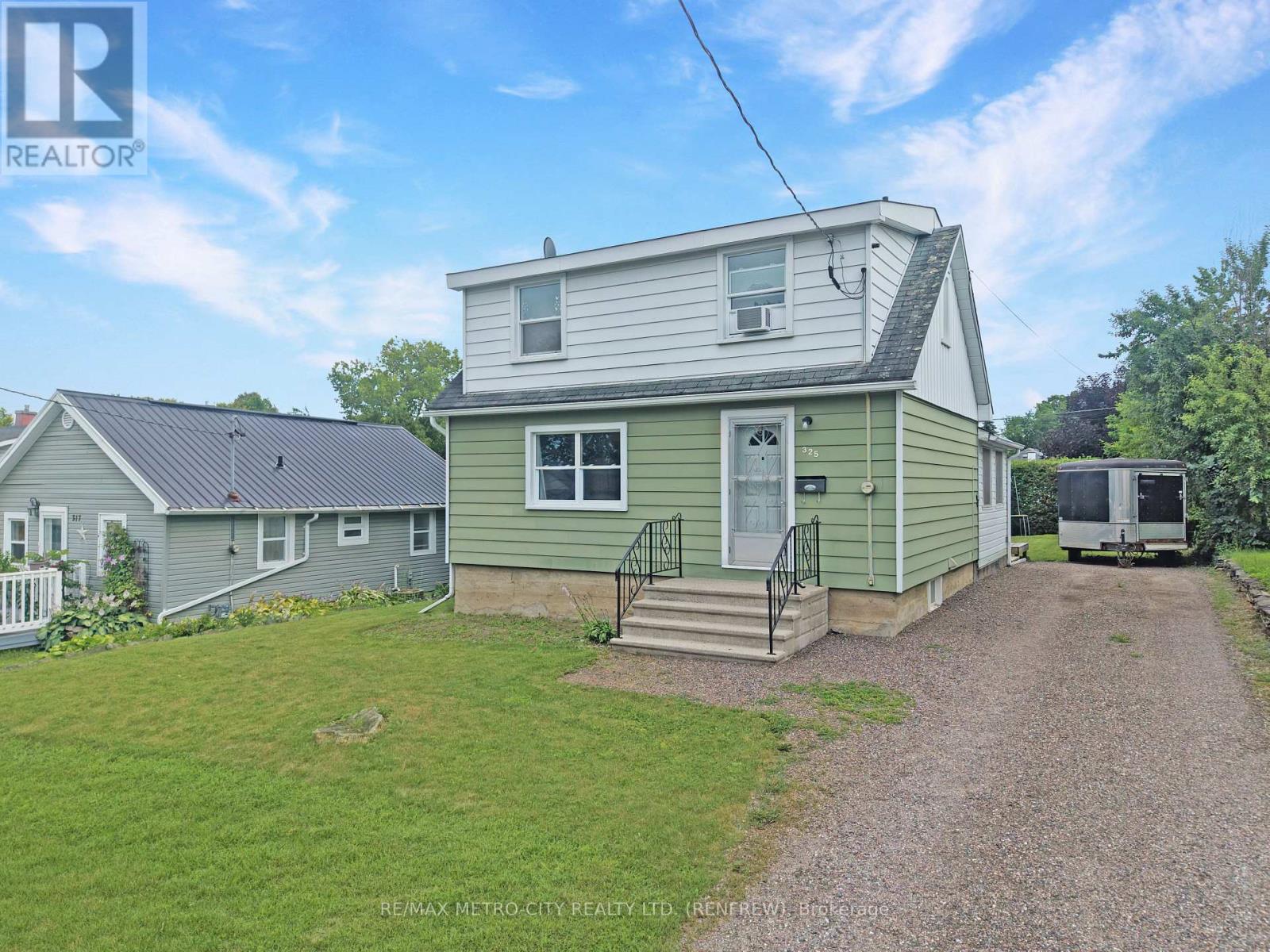 325 JOFFRE AVENUE - 1