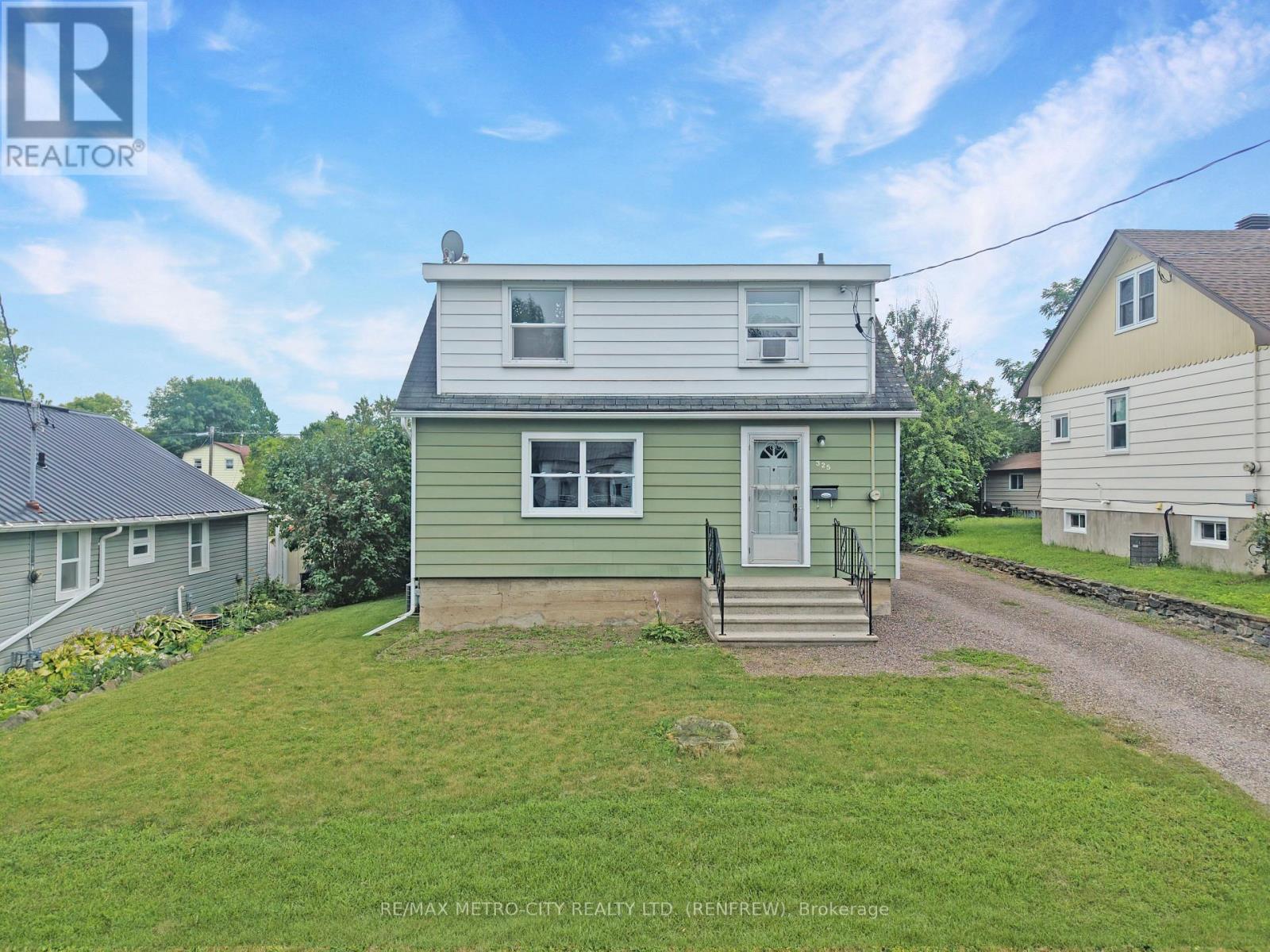 325 JOFFRE AVENUE - 2