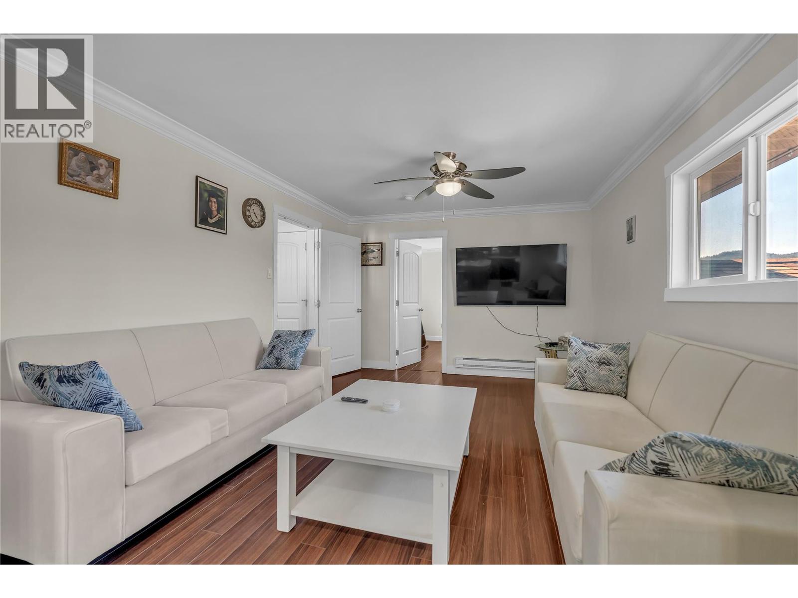 9820 RIPPEN Avenue - 12