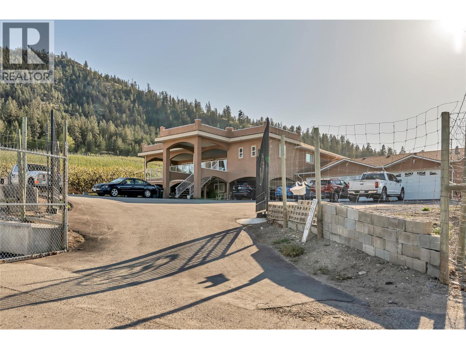 9820 RIPPEN Avenue - 2