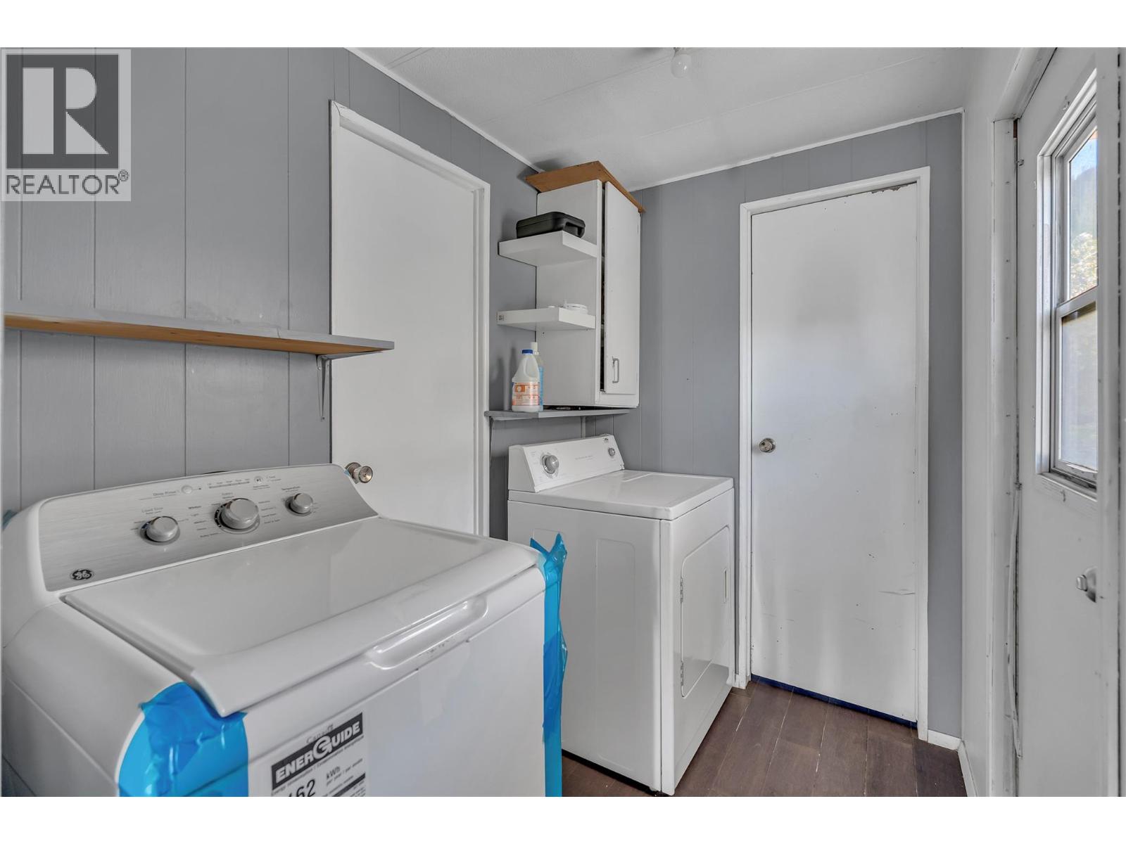 9820 RIPPEN Avenue - 49