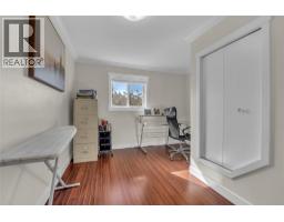 9820 Rippen Avenue, Summerland, BC V0H1Z8 Photo 19