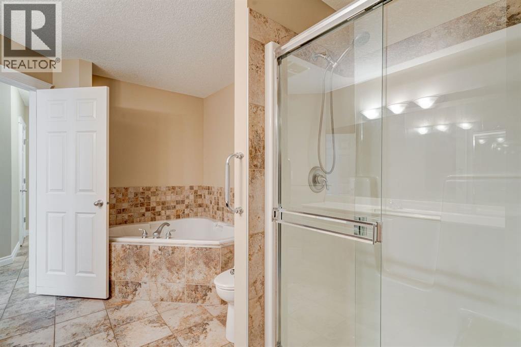 #3306 24 Hemlock Crescent SW - 12