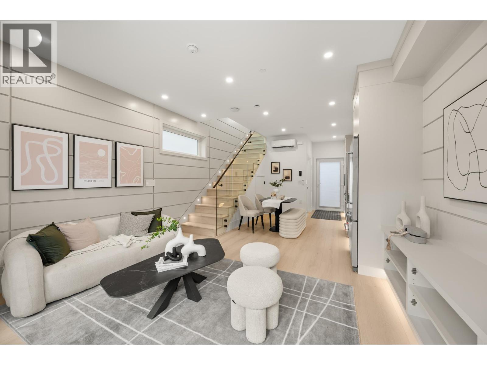 2 Bed, 3 Bath House for Sale in Vancouver – 3430 MONS DRIVE, Vancouver – MLS# R3148484 - Image 3