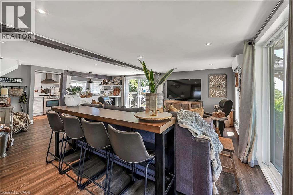 55 LAKESIDE Drive - 11