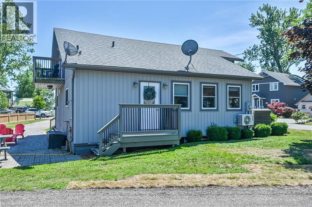 55 LAKESIDE Drive - 37