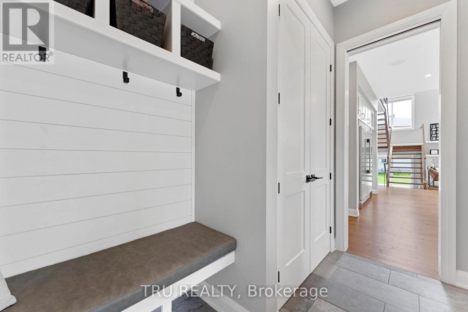 536 LEIMERK COURT - 19