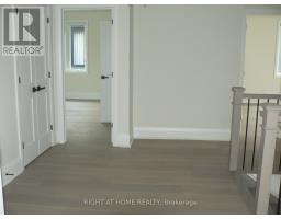 Bathroom - 13 Bell Park Street, Ottawa, ON K2S1J1 Photo 11