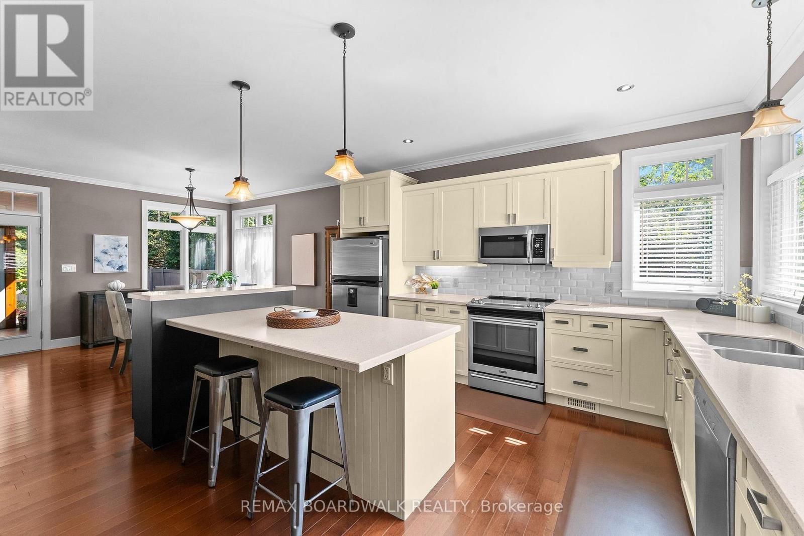 430 MAIN STREET - 13