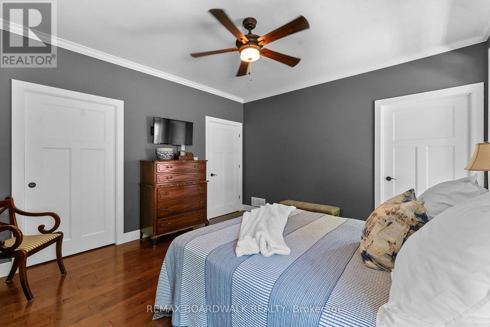 430 MAIN STREET - 20