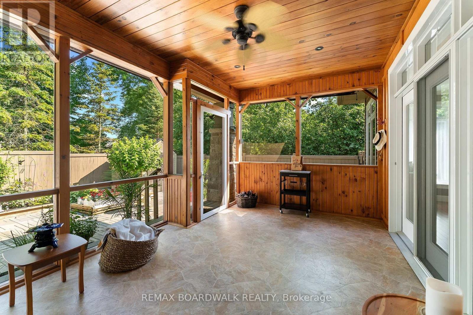 430 MAIN STREET - 27