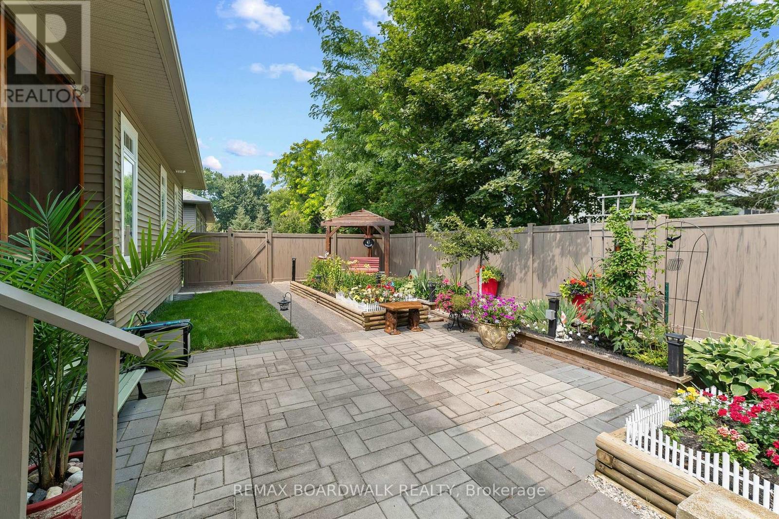 430 MAIN STREET - 34