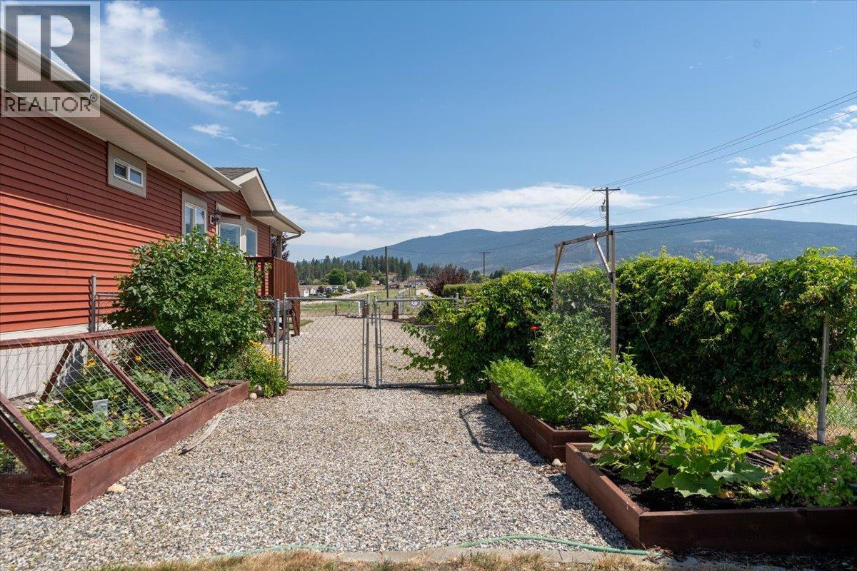 #51 12560 Westside Road - 4