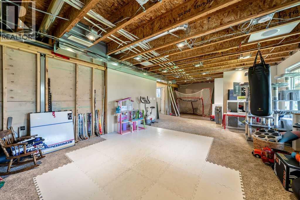 148 Rainbow Falls Glen - 40