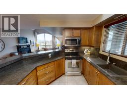 205 Third Avenue Unit# 1403, Invermere, BC V0A1K7 Photo 13