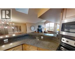 205 Third Avenue Unit# 1403, Invermere, BC V0A1K7 Photo 14
