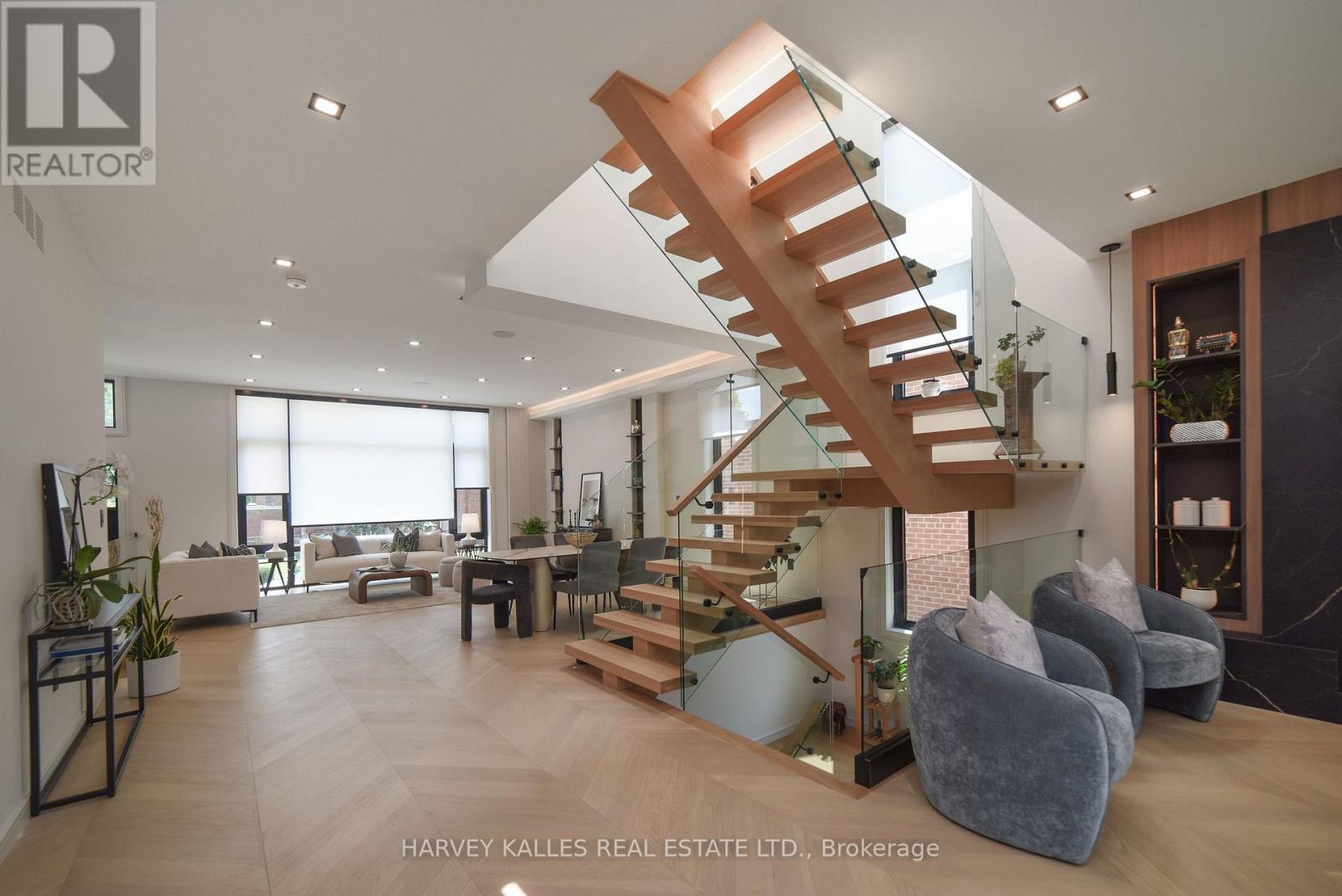 110 MONA DRIVE - 14