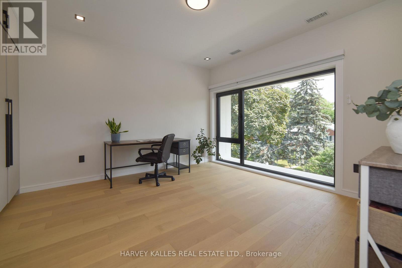 110 MONA DRIVE - 37