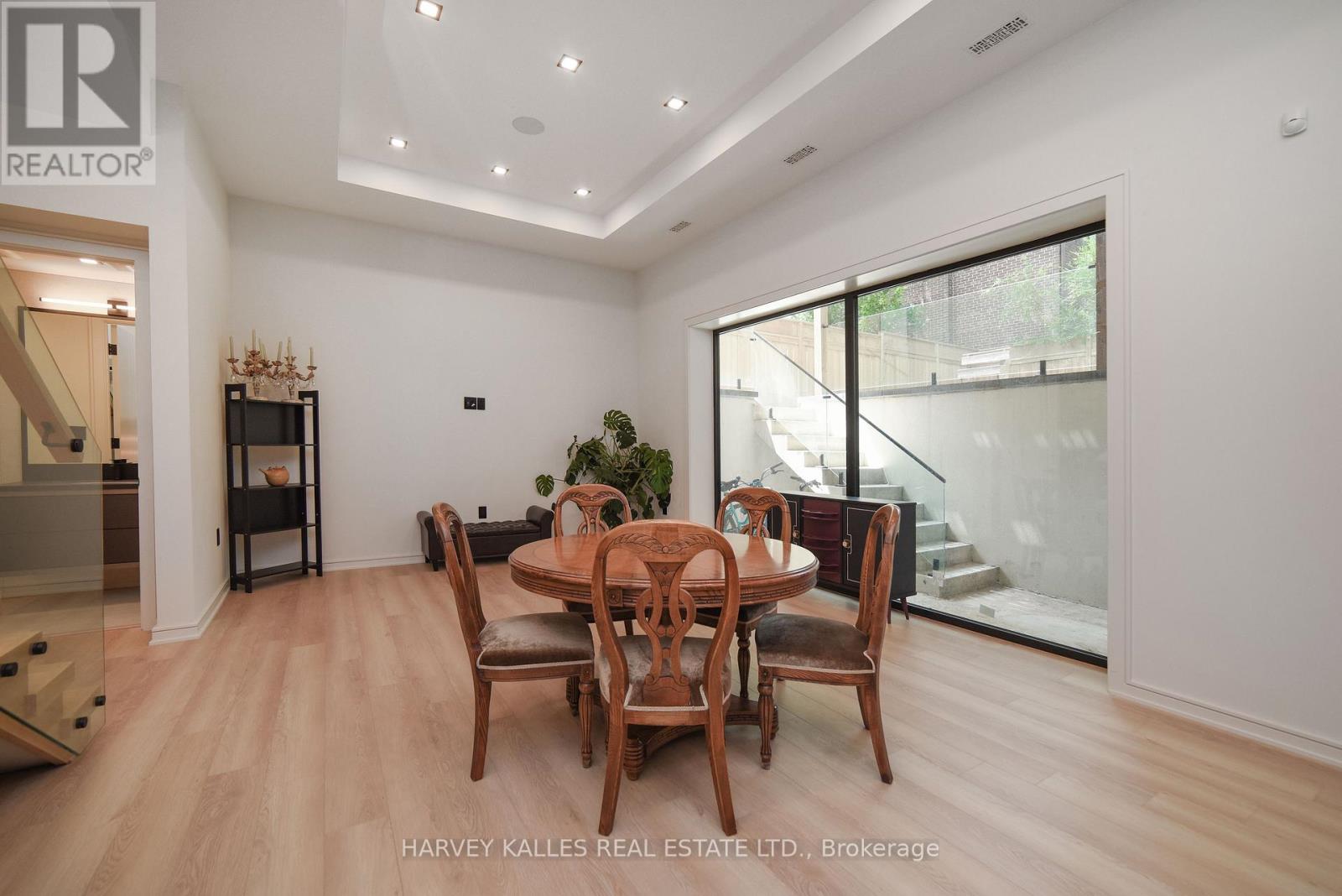 110 MONA DRIVE - 45