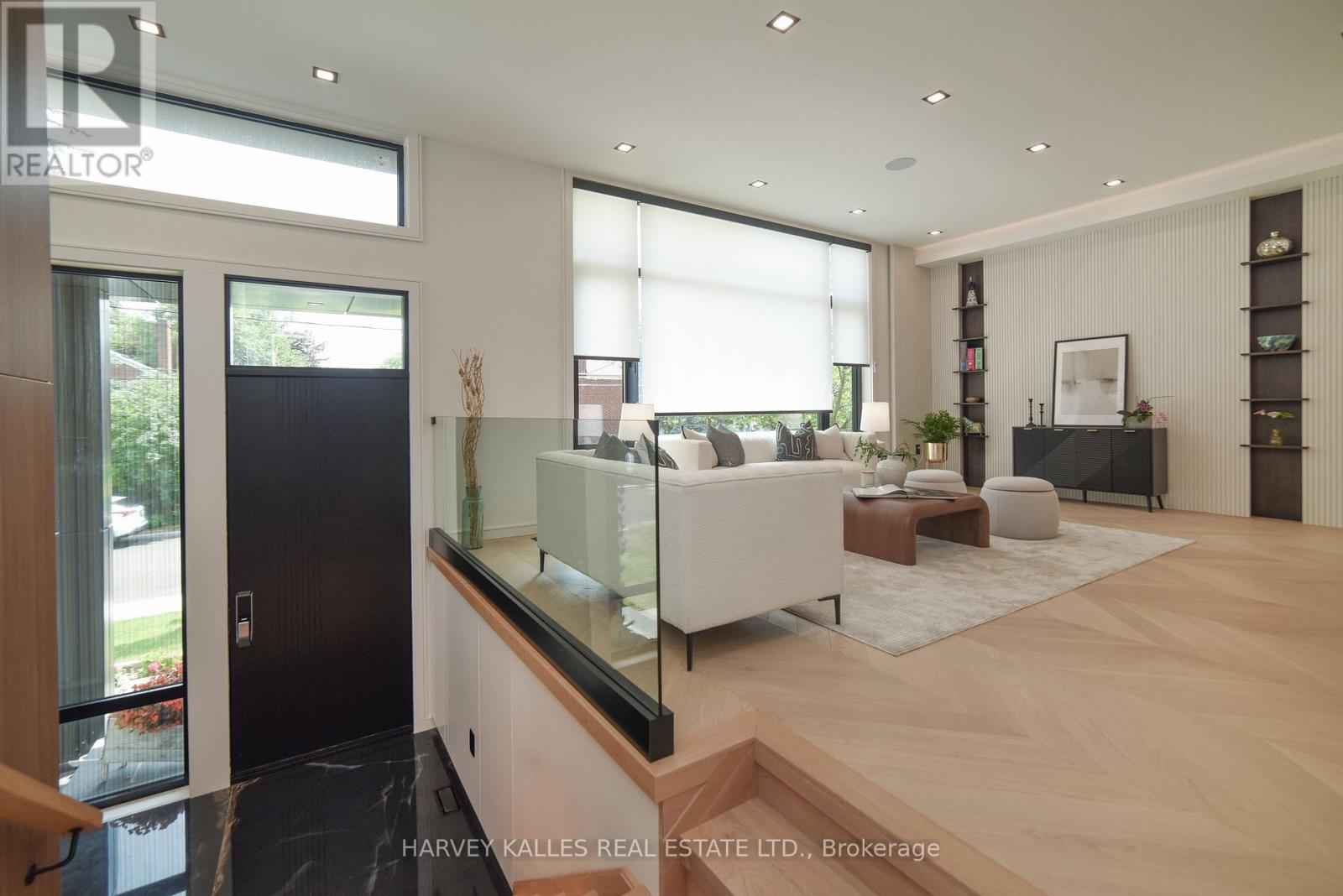 110 MONA DRIVE - 6
