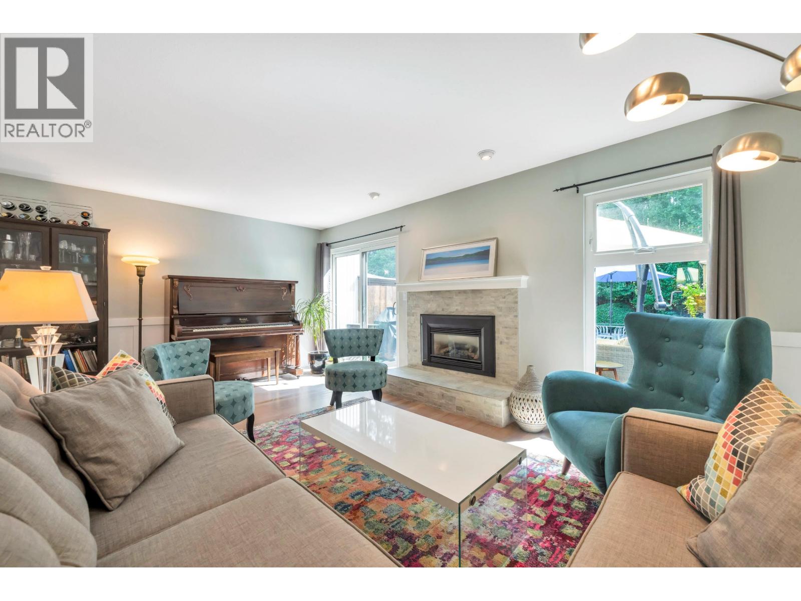 3 Bed, 3 Bath House for Sale in Delta – 2 5600 LADNER TRUNK ROAD, Delta – MLS# R3148625 - Image 2