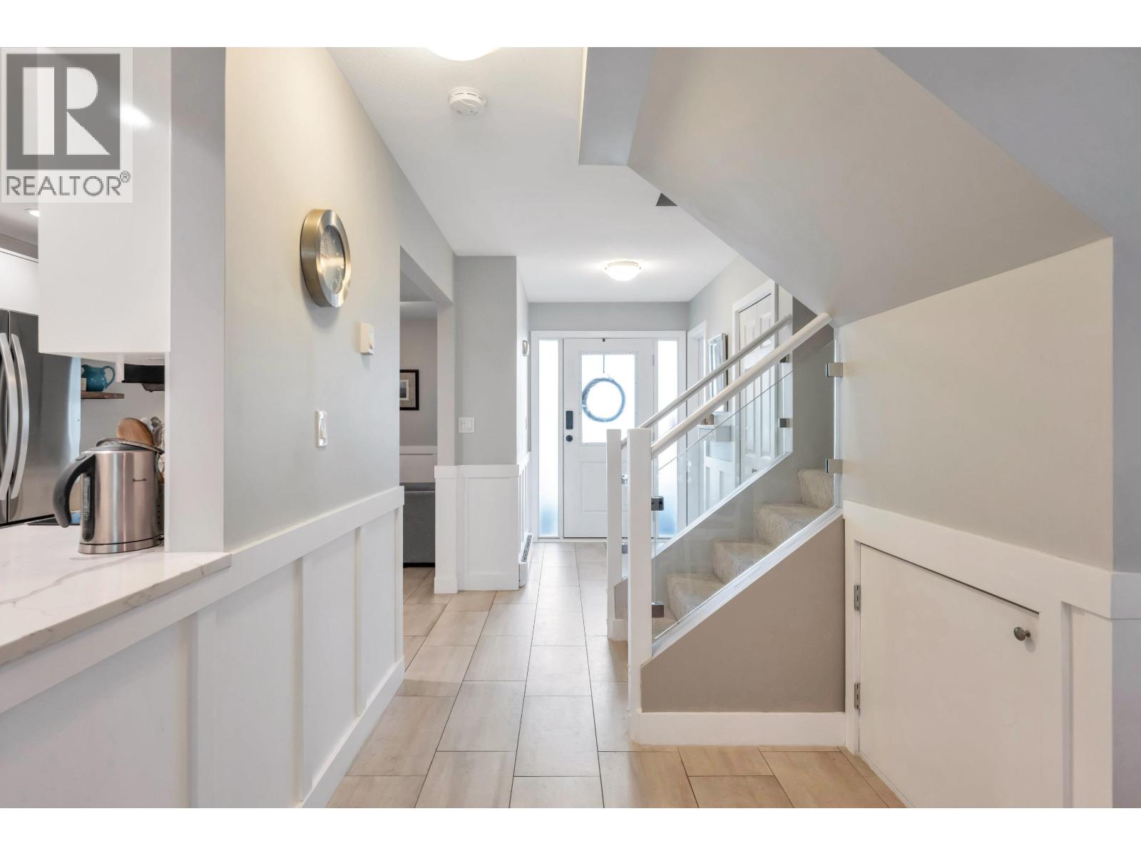 3 Bed, 3 Bath House for Sale in Delta – 2 5600 LADNER TRUNK ROAD, Delta – MLS# R3148625 - Image 7