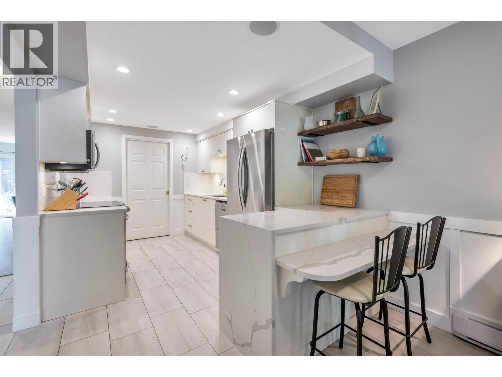 3 Bed, 3 Bath House for Sale in Delta – 2 5600 LADNER TRUNK ROAD, Delta – MLS# R3148625 - Image 8