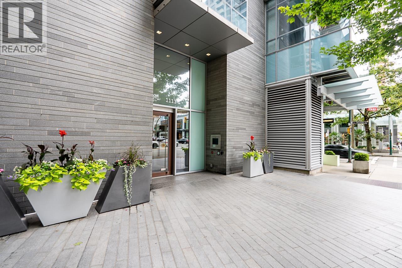 2 Bed, 3 Bath House for Sale in Vancouver – 3001 1111 ALBERNI STREET, Vancouver – MLS# R3148667 - Image 2